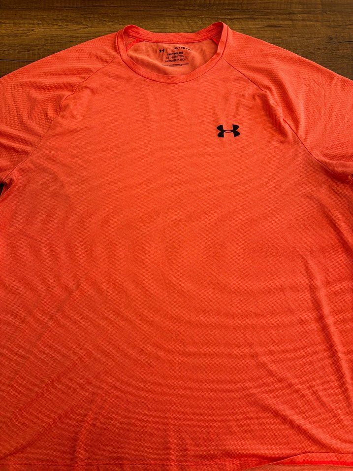 Under Armour Canlı Mercan Spor Tişörtü — görsel 6/6