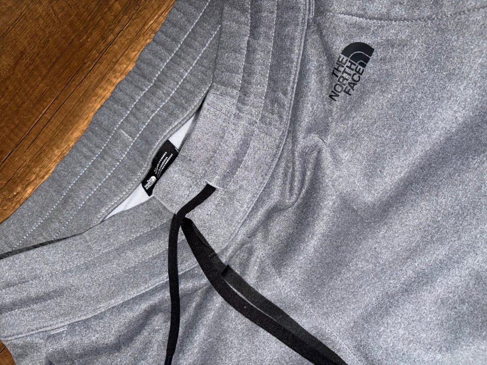 The North Face Gri Melanj Eşofman Altı — görsel 2/8