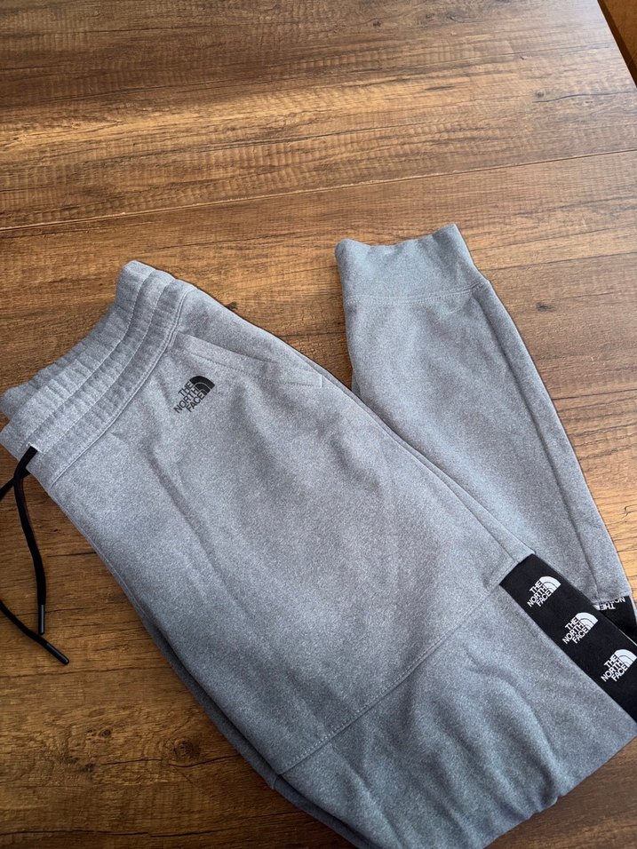 The North Face Gri Melanj Eşofman Altı — görsel 4/8