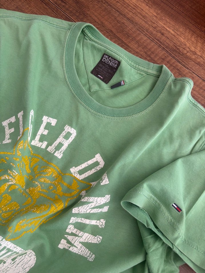 Tommy Hilfiger Yeşil Bisiklet Yaka Tişört — görsel 4/6