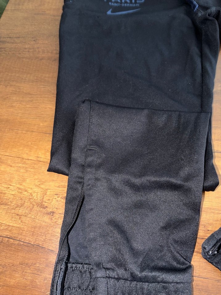 Nike Siyah Paris Jogger Pantolon — görsel 6/9