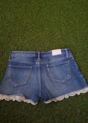 H&M Dantel Detaylı Kot Şort 10/11 Yaş - Görsel 6