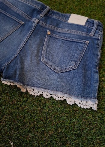 H&M Dantel Detaylı Kot Şort 10/11 Yaş - Görsel 7