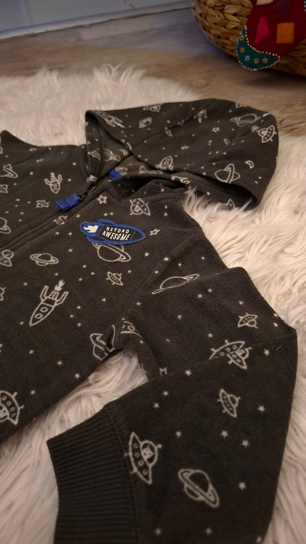 Carter's Erkek Çocuk Kapüşonlu Polar Sweatshirt 18 Ay - Görsel 3