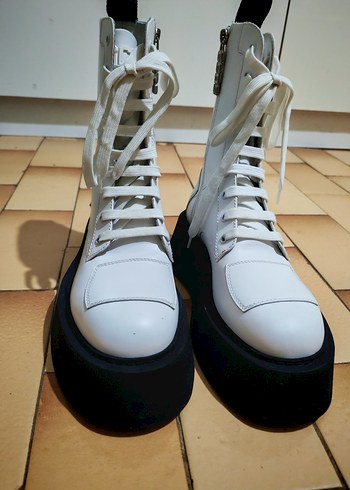 Beyaz Platform Topuklu Kadın Bot - Görsel 2