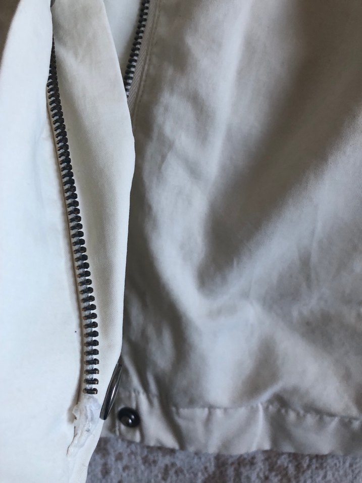 Beyaz Vintage Yağmurluk - Görsel 2