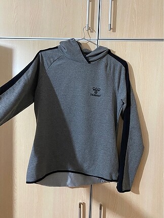 Hummel sweatshirt