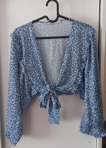 Pull and Bear Bağlamalı Mini Üst