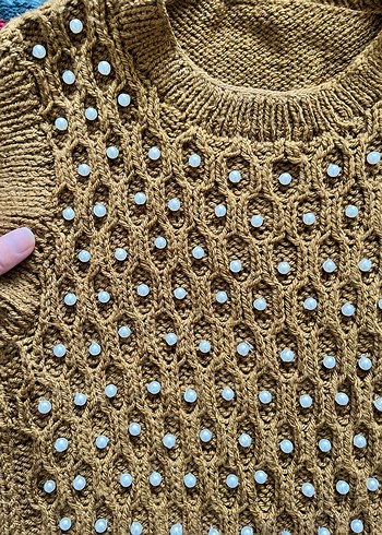 İnci Detaylı Kahverengi Bohem Örgü Süveter - Görsel 2