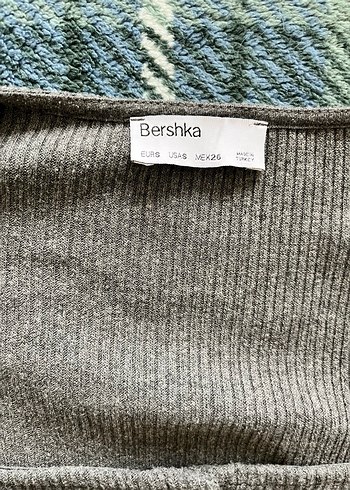 Bershka crop - Görsel 3