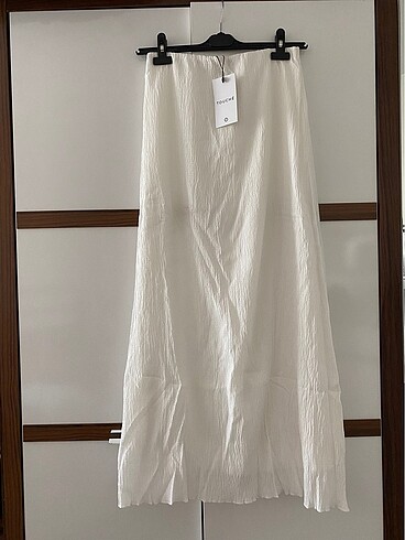 Touche naturel dokulu kırıştırma etek