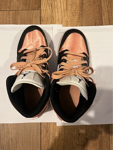 37,5 Beden Orijinal Nike Air Jordan 37,5spor ayakkabı