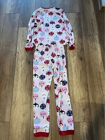 12-13 Yaş Beden Penti 12-13 yaş termal pijama takımı
