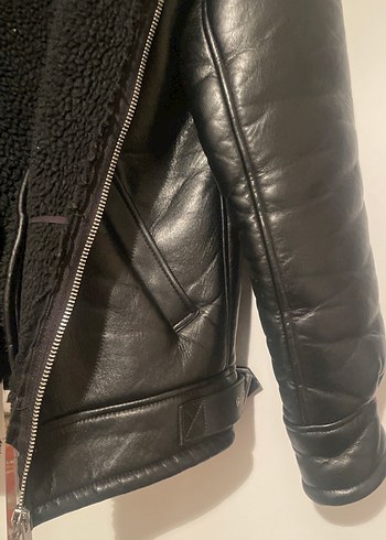 Siyah içi kürklü- ZARA Marca yepyeni mont - Görsel 3