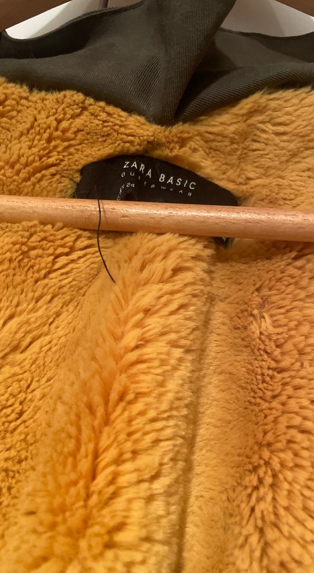 Kadın Zara Marca 42 bedene kadar olur içi kürklü ve kapşonlu - Görsel 2