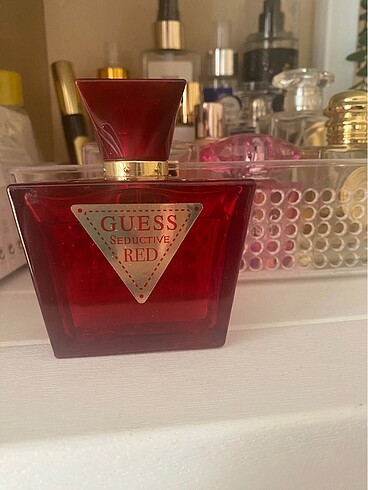 Guess-Seductive Red 75 ML EDT Kadın Parfümü