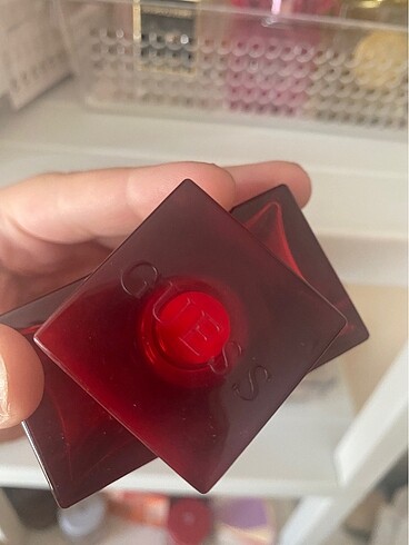  Beden Guess-Seductive Red 75 ML EDT Kadın Parfümü