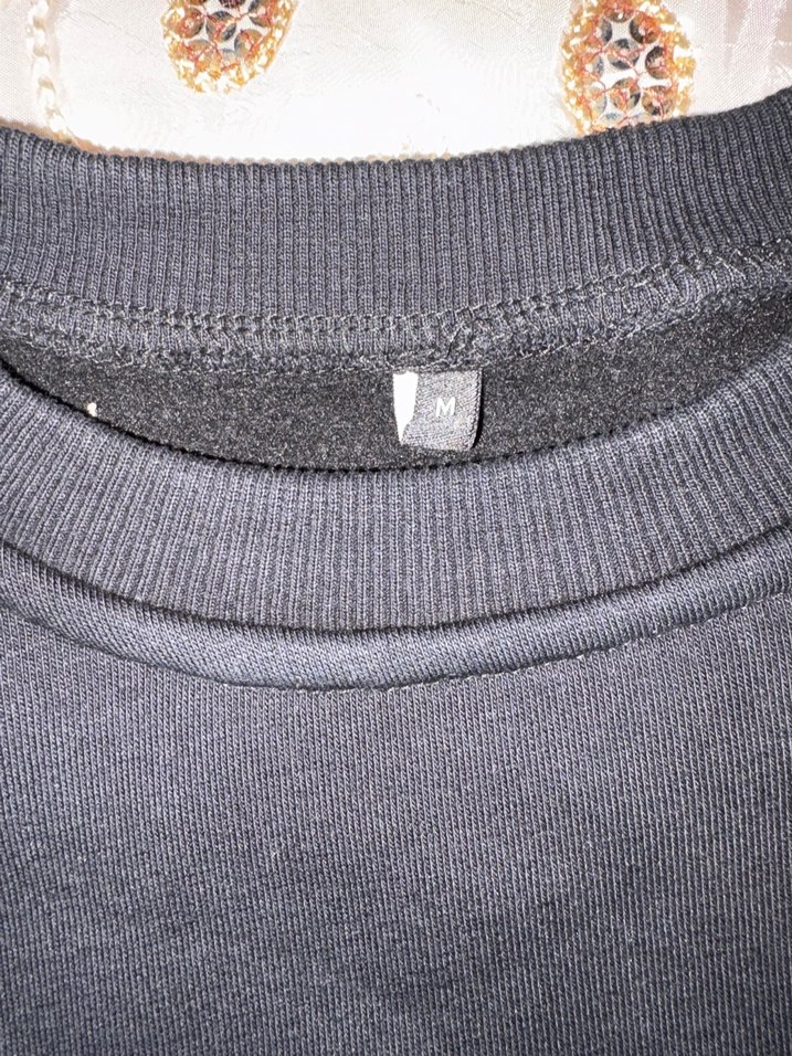 Siyah Rahat Kesim Kadın Sweatshirt - Görsel 3