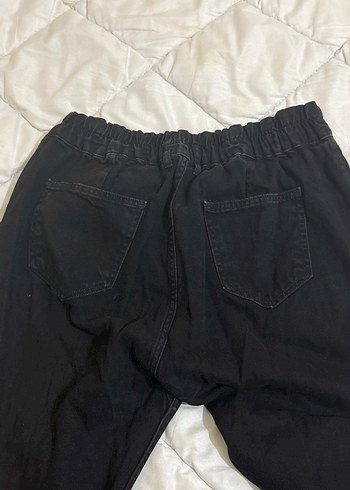 Siyah Kemerli Rahat Kesim Kadın Denim Pantolon - Görsel 4