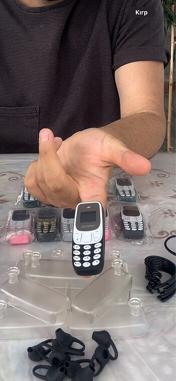 Mini telefon(muhteşem özellikli)