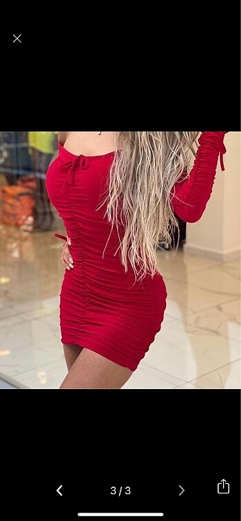Omzu Açık Uzun Kol Kırmızı Büzgülü Mini Elbise