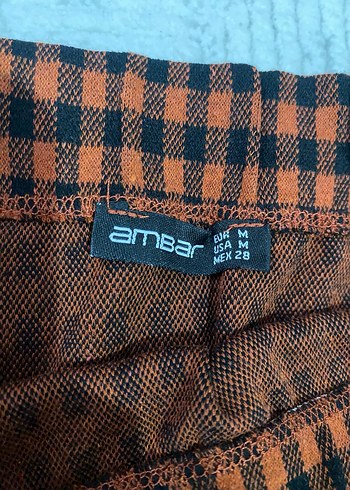 Düğmeli Kareli Kiremit Rengi Askılı Bluz ve Etek Takım - Görsel 4