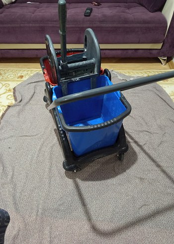 Diger Mavi Temizlik Kovası ve Mop Seti