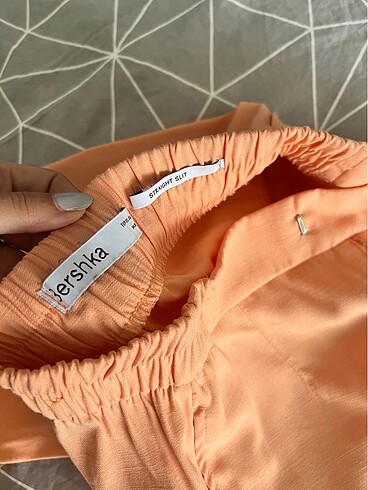 34 beden bershka pantolon