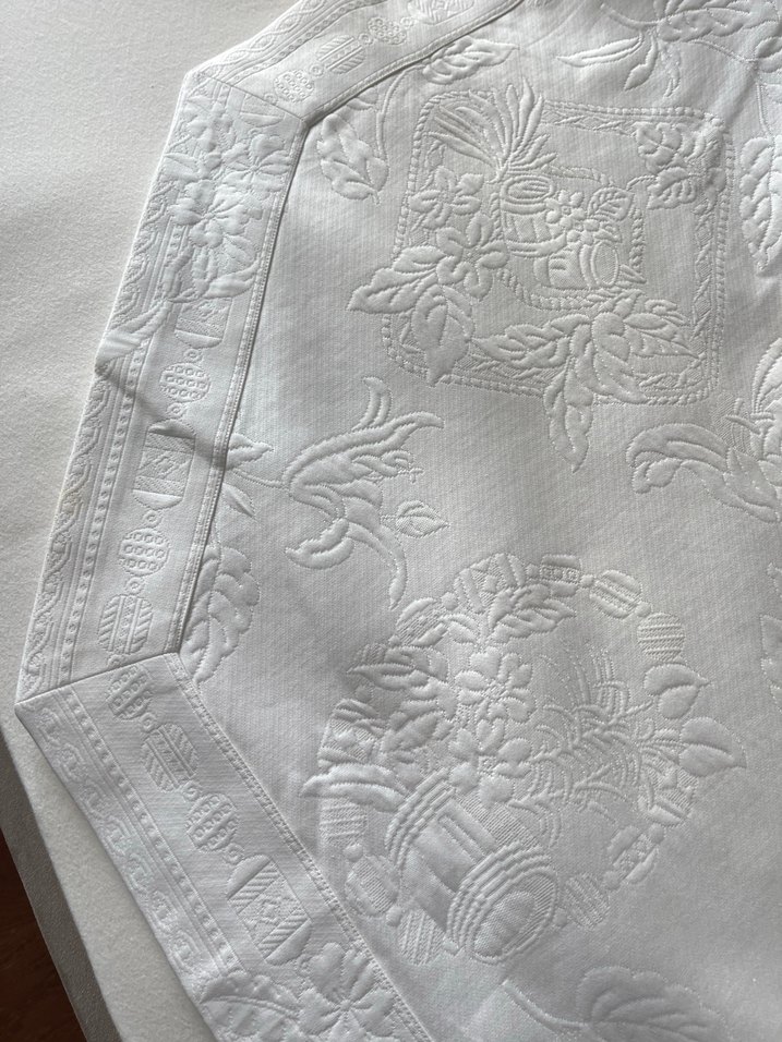 BEYAZ İTALYAN YATAK ÖRTÜSÜ - Görsel 4