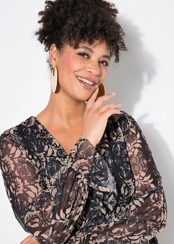 V Yaka Çiçek Desenli Midi Elbise - Görsel 7