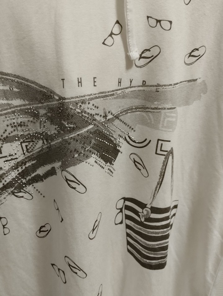 Baskılı Beyaz Kadın Kapüşonlu Tişört - Görsel 2