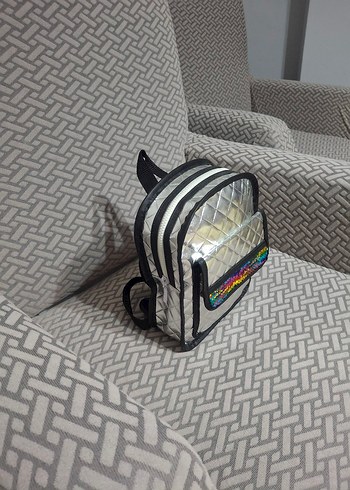 Gri Kadın Sırt Çantası, Fermuarlı, Retro
