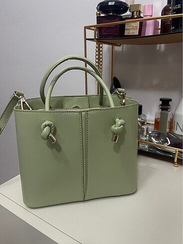 Zara yeşil çanta