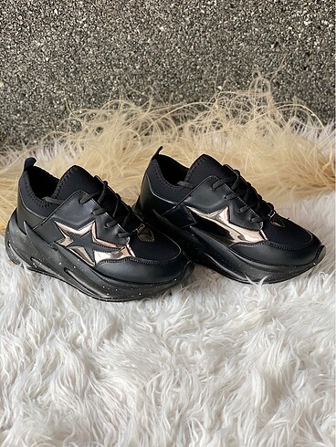 YENİ SIFIR KADIN SPOR AYAKKABI SNEAKER