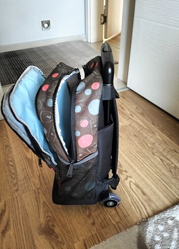 Coral High Tekerlekli Işıklı Sırt Çantası - Görsel 6