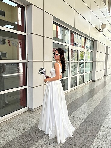 Nikah Elbisesi