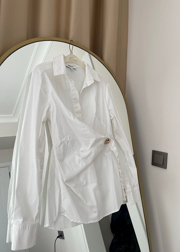 Düğmeli Beyaz Keten Kadın Gömlek - Görsel 4