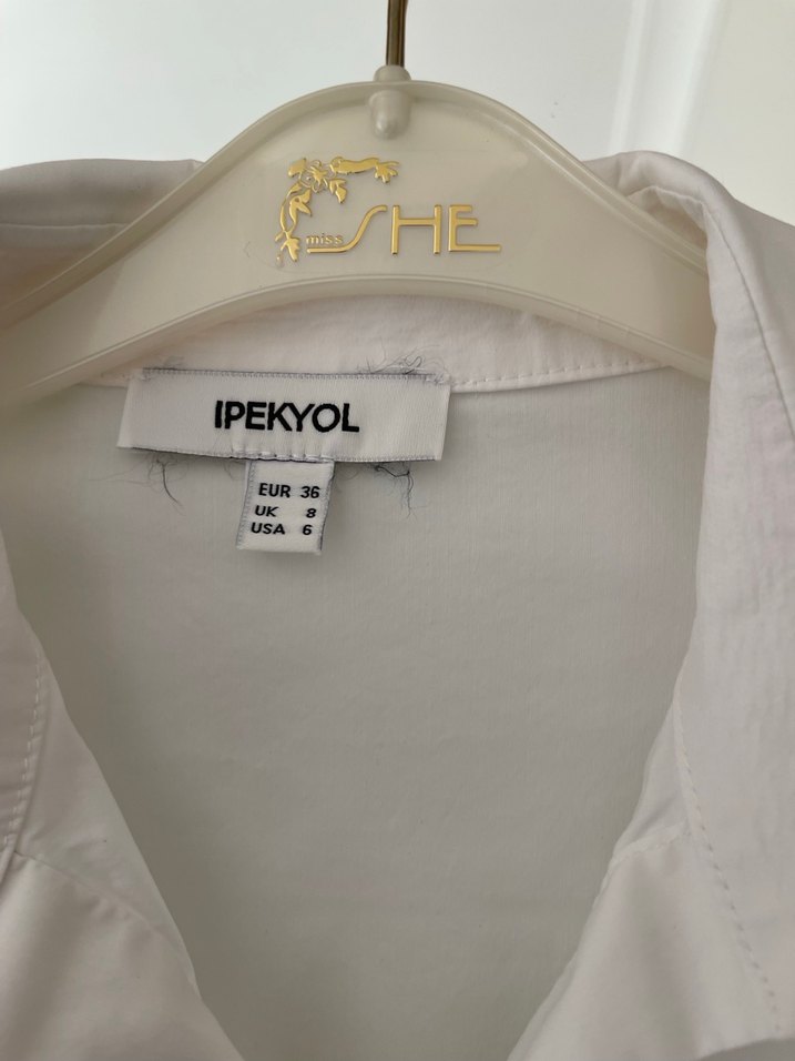 Düğmeli Beyaz Keten Kadın Gömlek - Görsel 5