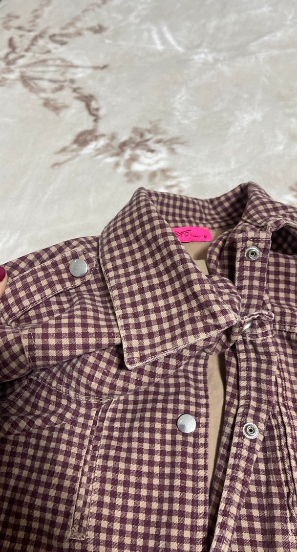 Düğmeli Uzun Kollu Kahverengi Gömlek - Görsel 3