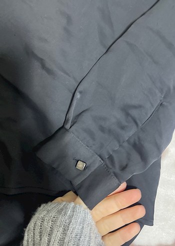 Siyah V Yaka Uzun Kollu Salaş Bluz - Görsel 3