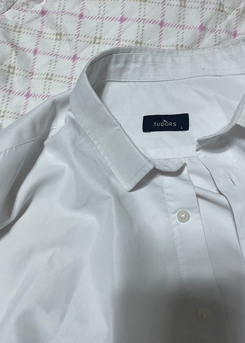 Düğmeli Beyaz Pamuklu Erkek Gömlek - Görsel 2