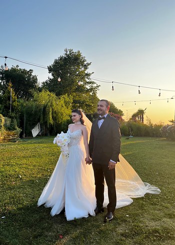 Straplez Beyaz A Kesim Uzun Gelinlik