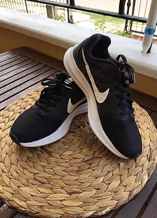 Nike 36 numara