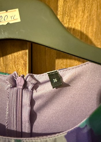 Bohem Tarzda Mor Çiçekli Uzun Elbise - Görsel 2