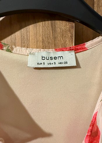 Pembe Çiçekli Uzun Fırfırlı Bohem Elbise - Görsel 3