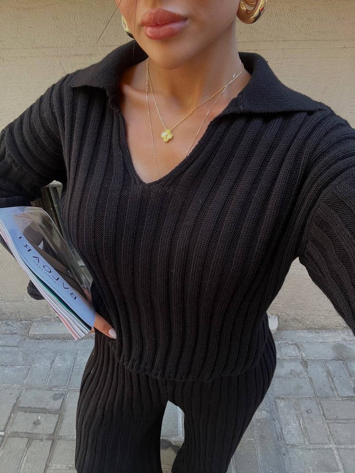 Siyah Pilili V Yaka Uzun Kollu Kadın Takım - Görsel 2