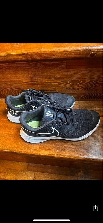 37,5 Beden Nike ayakkabı