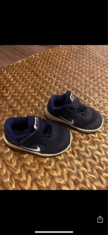 19 Beden lacivert Renk Nike bebek ayakkabısı