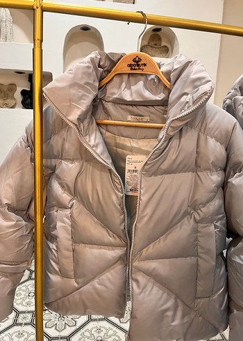 Gri Yüksek Yakalı Kadın Kışlık Mont - Görsel 6