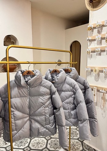 Gri Yüksek Yakalı Kadın Kışlık Mont - Görsel 4